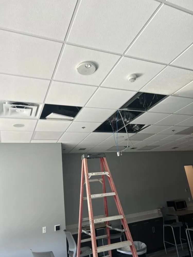 Licensed emergency electrical service experts serving Surprise, AZ - Shelton Home Repairs And Electrical