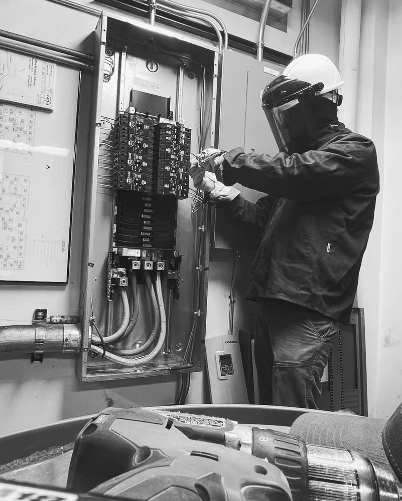 Slide of Shemsta Electric