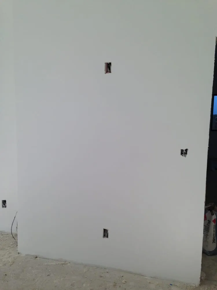 Slide of Sherman Oaks Electrician