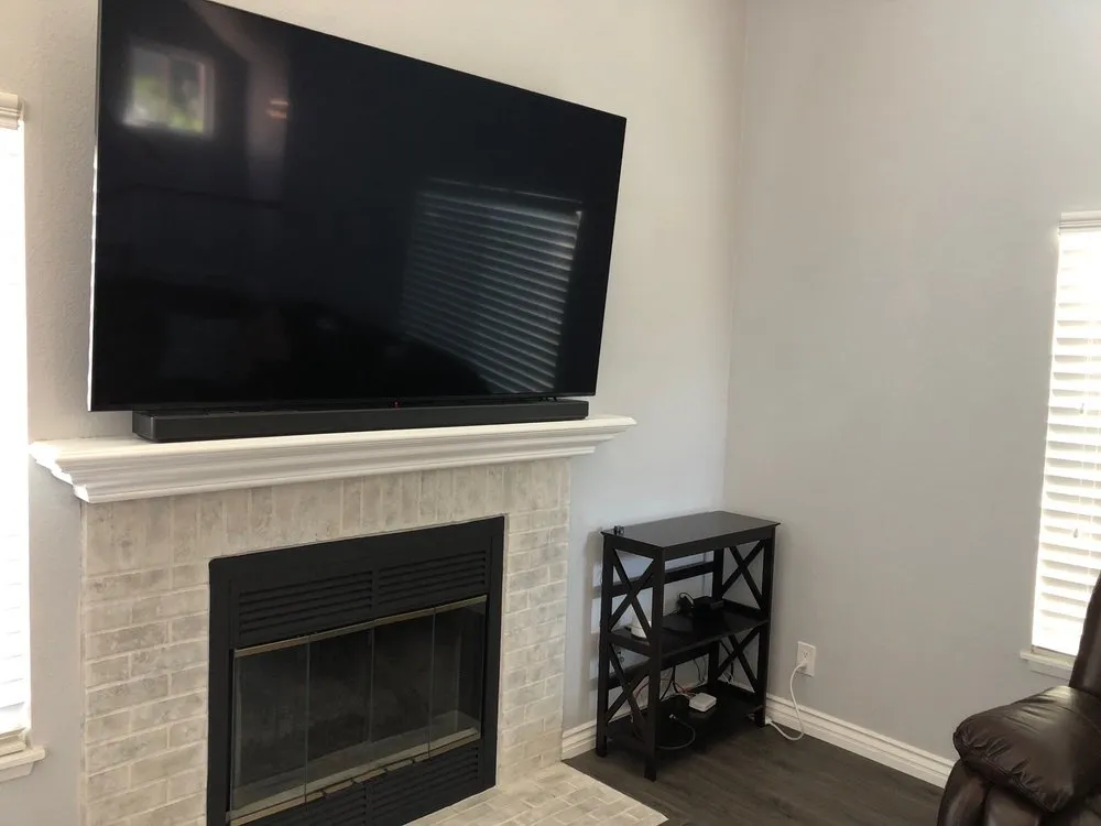 Trusted electrical service for homes in emergency electrical service,  by 