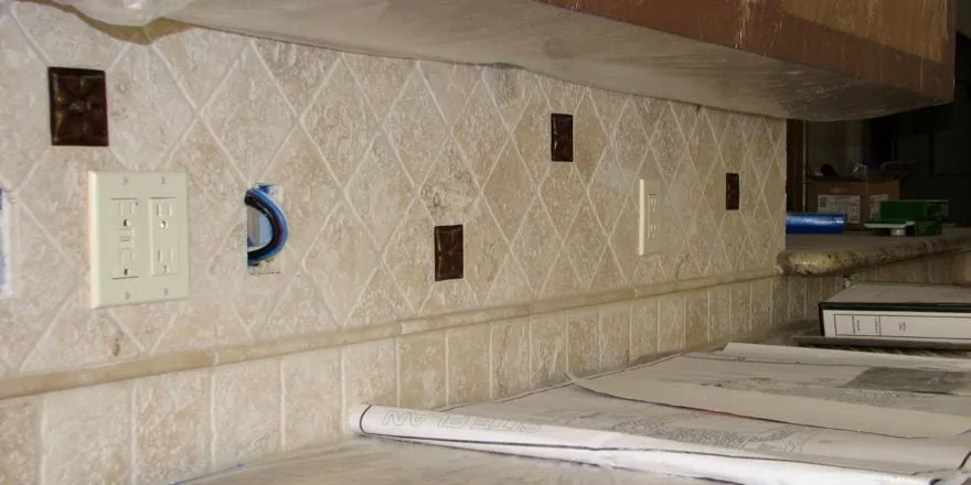 Expert circuit breaker repair experts serving ,  - Shining Light Electric