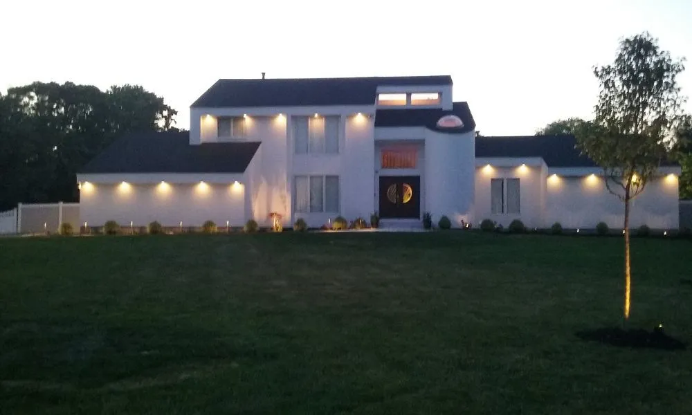 Slide of Shockdocs Electric