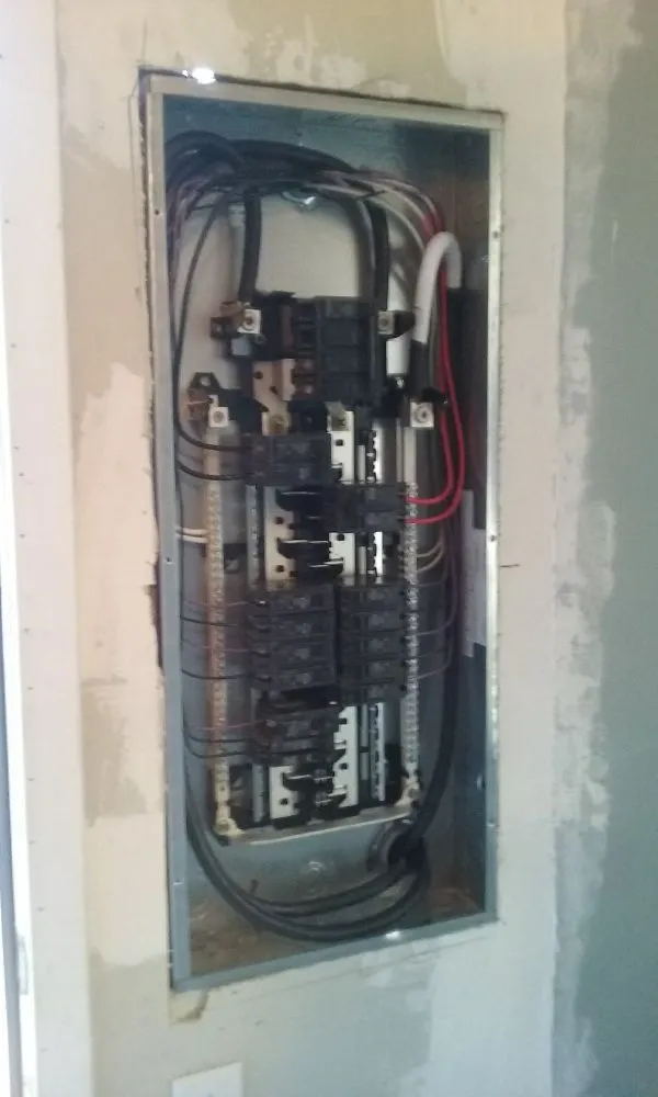 Slide of Shockdocs Electric