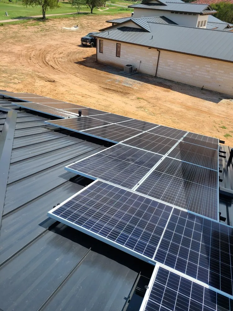 Emergency electrical service for homes in lighting installation,  by 