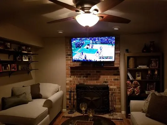 Shockwave Services Logo