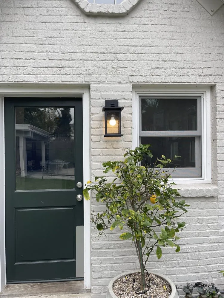 Slide of Shok Electric