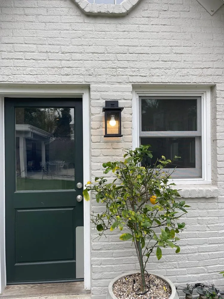 Slide of Shok Electric