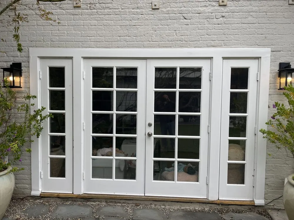 Slide of Shok Electric