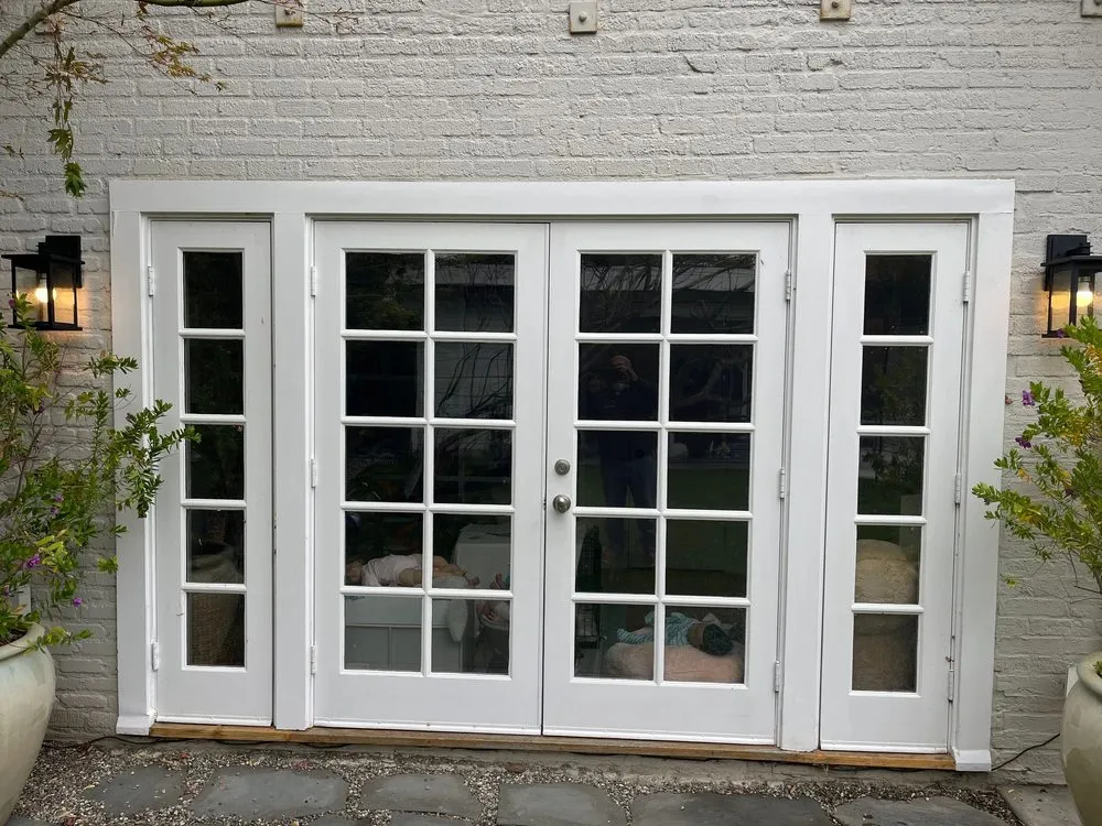 Slide of Shok Electric