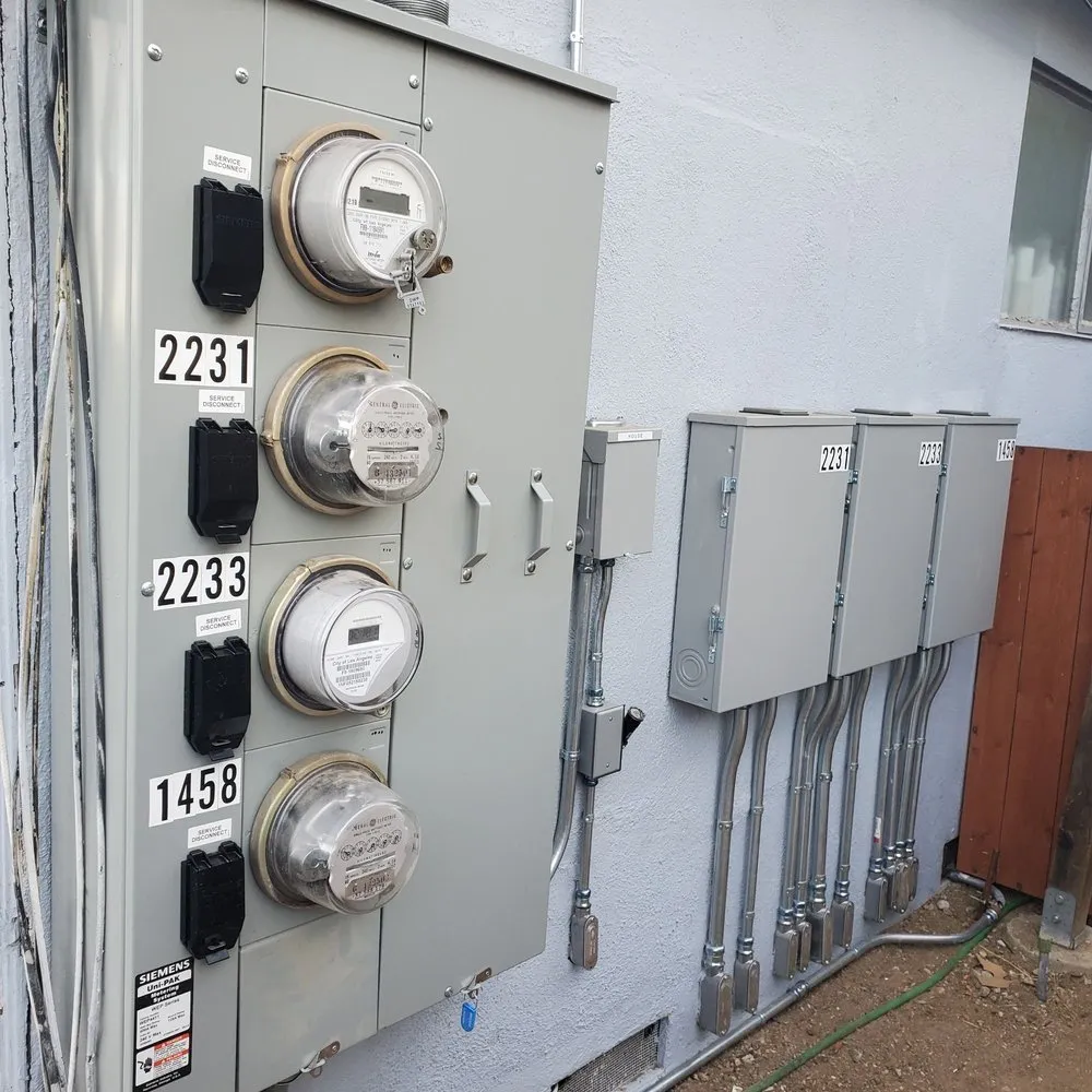 Slide of Shok Electric