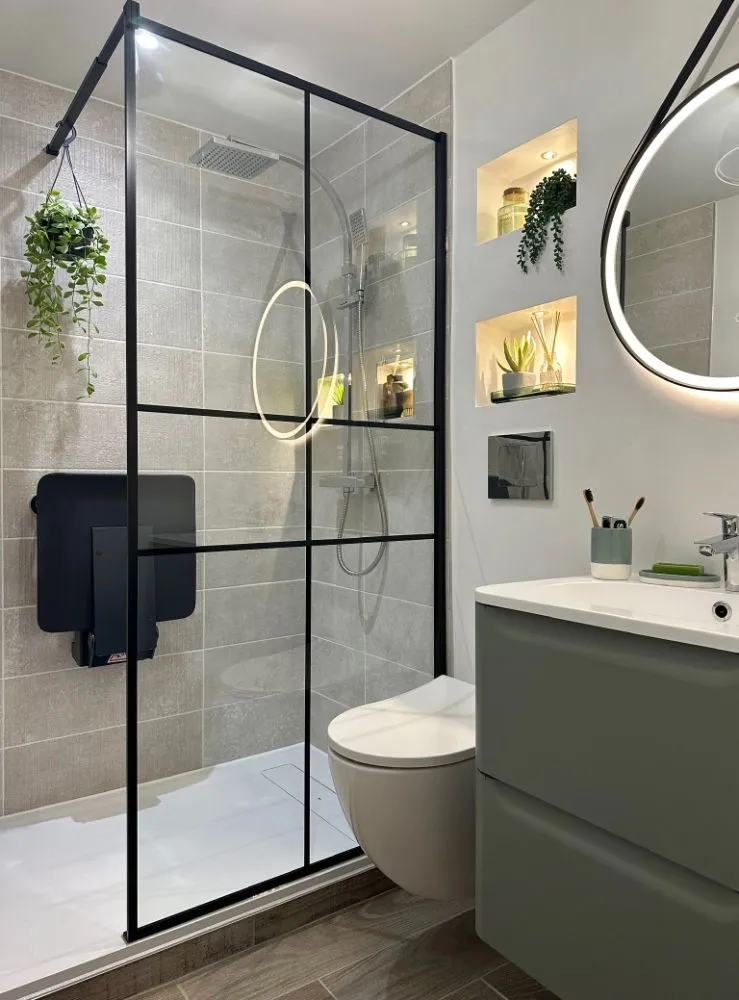 Slide of Shokran Construction