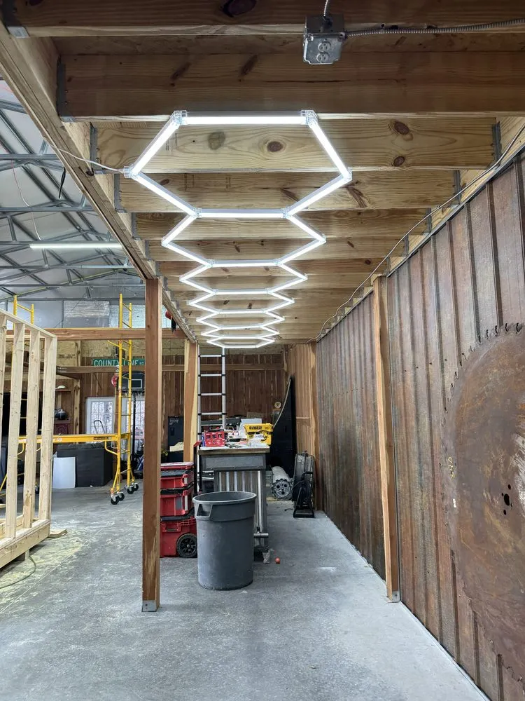 Slide of Short Circuit Electric