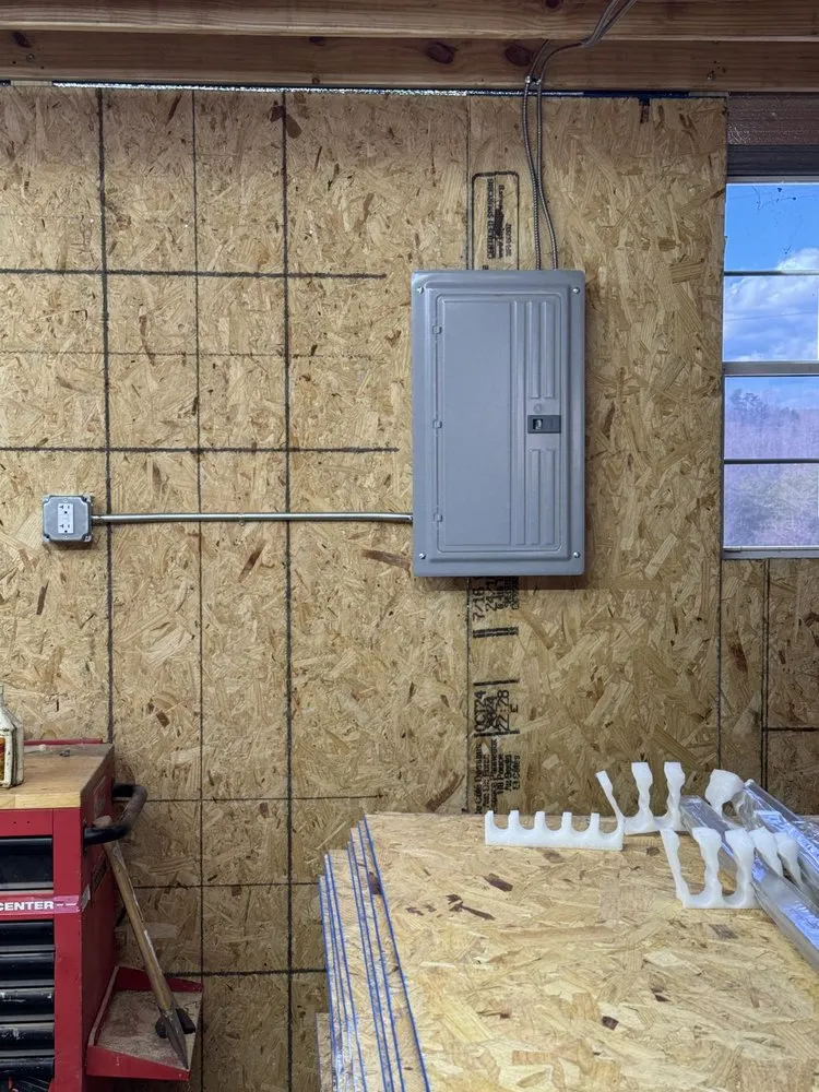 Slide of Short Circuit Electric