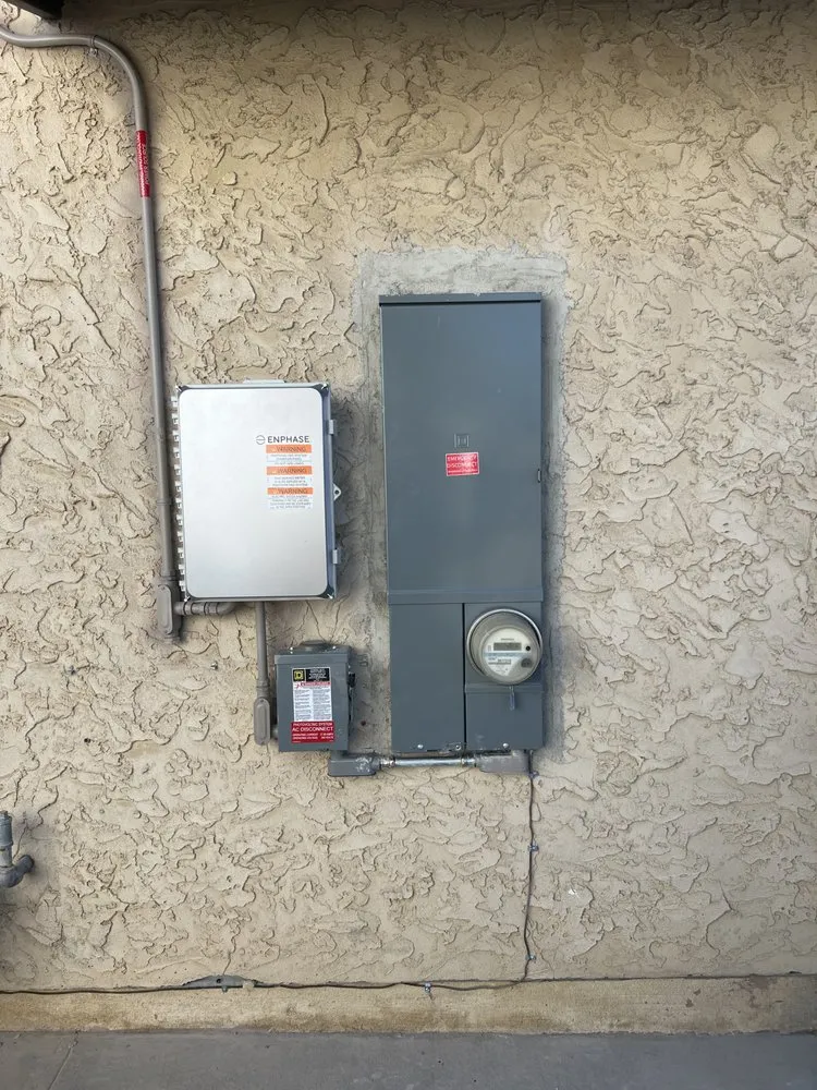 Slide of Shorty’s electric