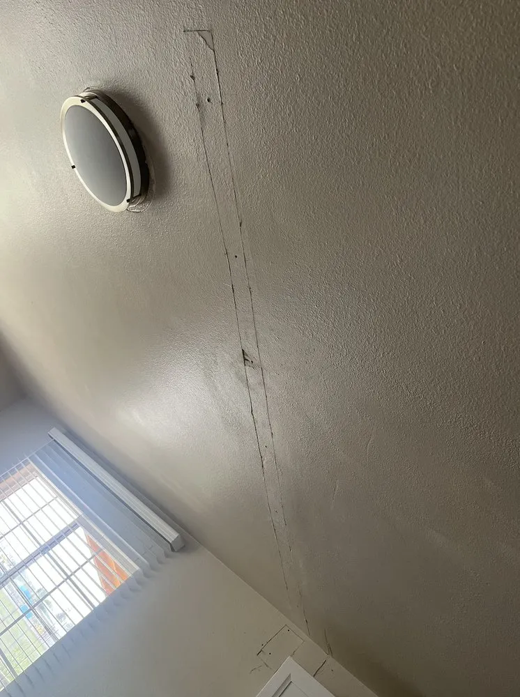 Slide of Shorty’s electric