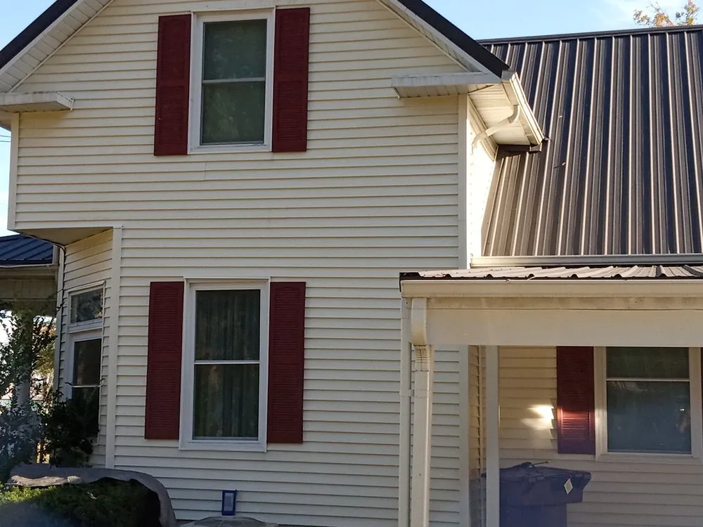 Professional lighting installation service in Laddonia, MO - ShowMe Soft Wash
