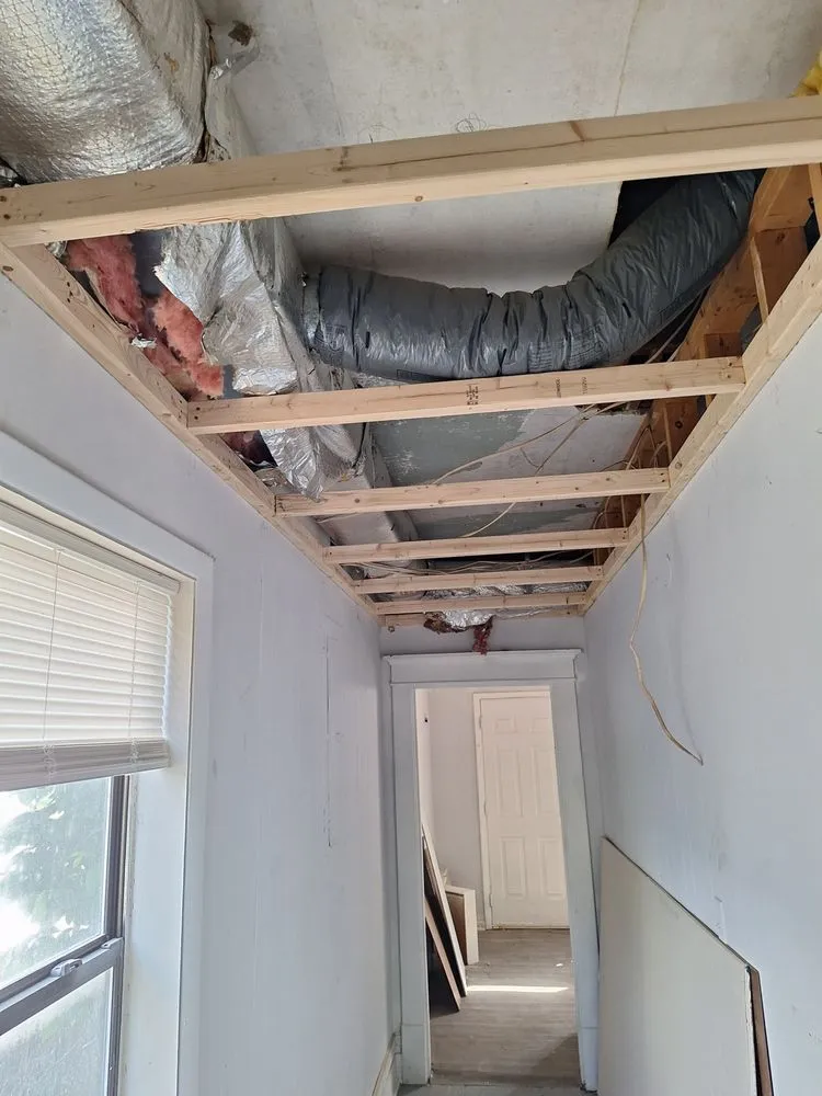 Slide of Show's Construction