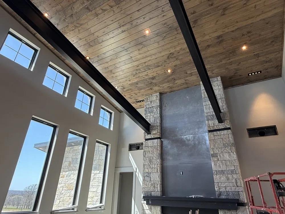 Reliable electrician providing wiring installation in , 