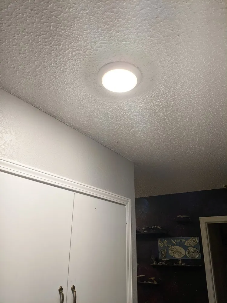 Slide of Shrigergy Electric