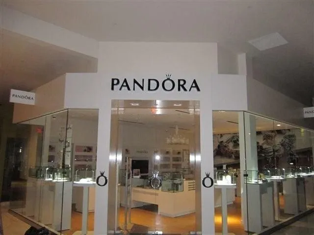 Slide of Sign -Tech Electric