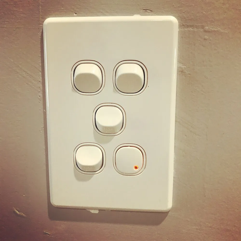 Slide of Signal Hill Electrical Repair