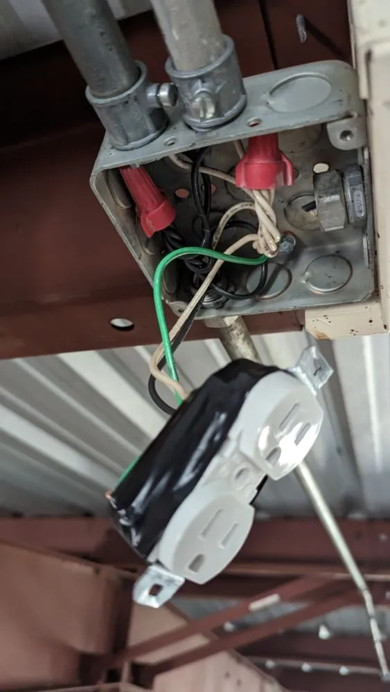 Slide of Signature Electric of Colorado