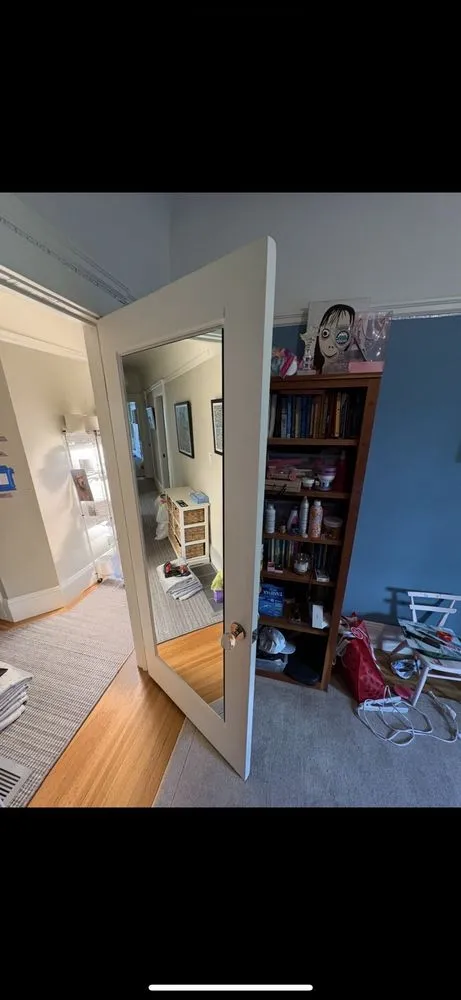 Slide of Signature Solutions Handyman