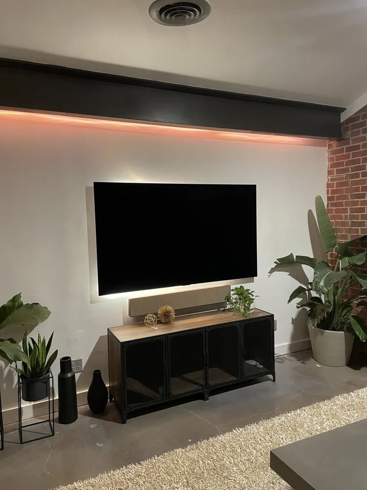 Slide of Silhouette Enterprise