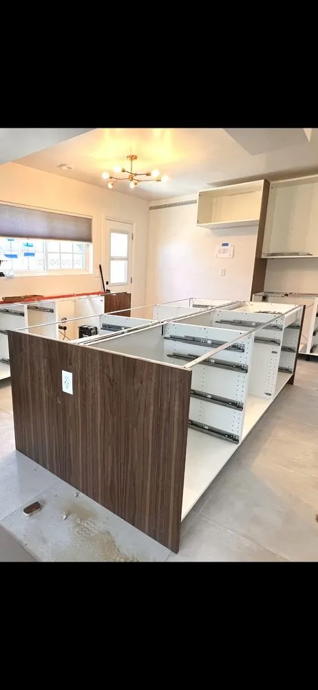 Slide of Silva Electric