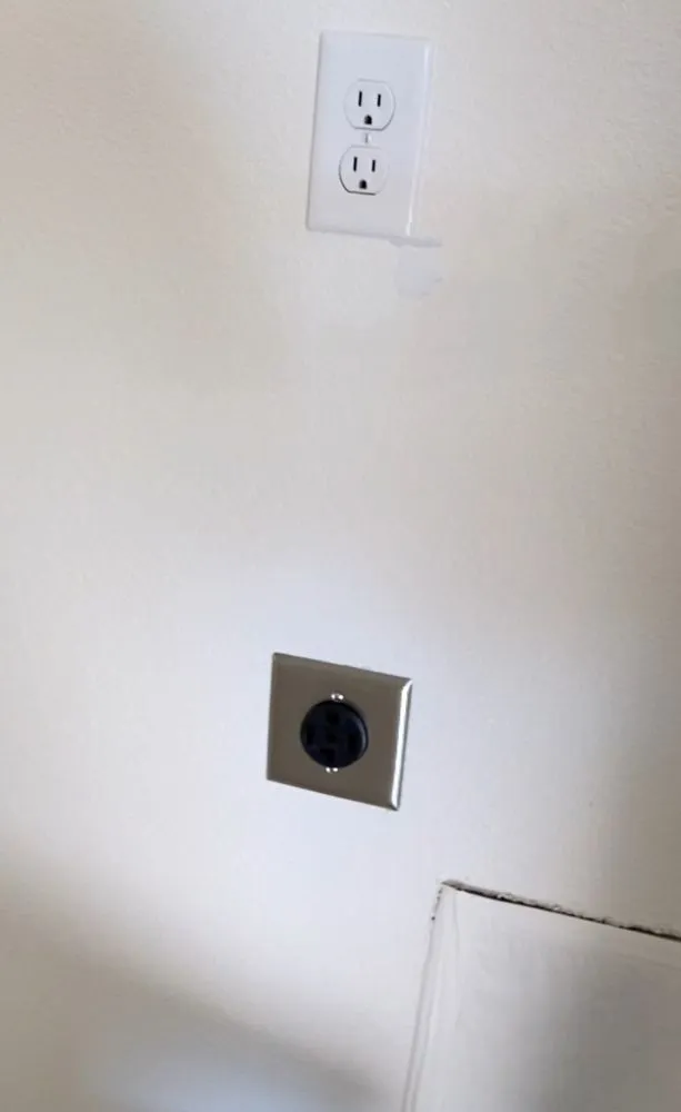 Slide of Silva's Electrician