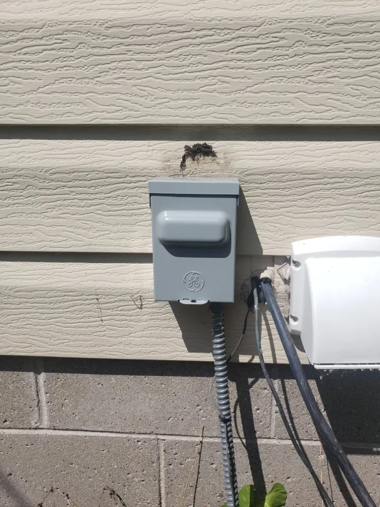 Slide of Silver Claw Electric