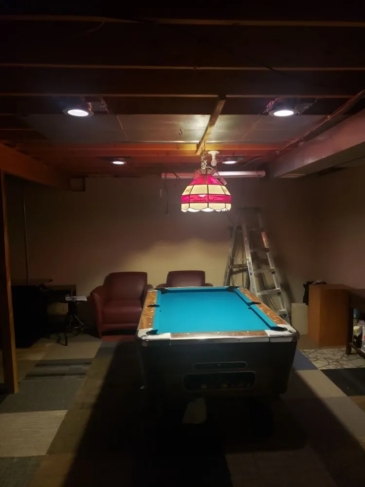 Slide of Silver Claw Electric