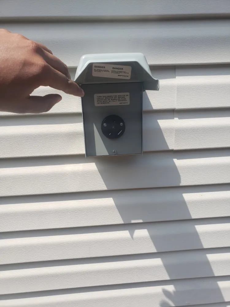 Slide of Silver Claw Electric