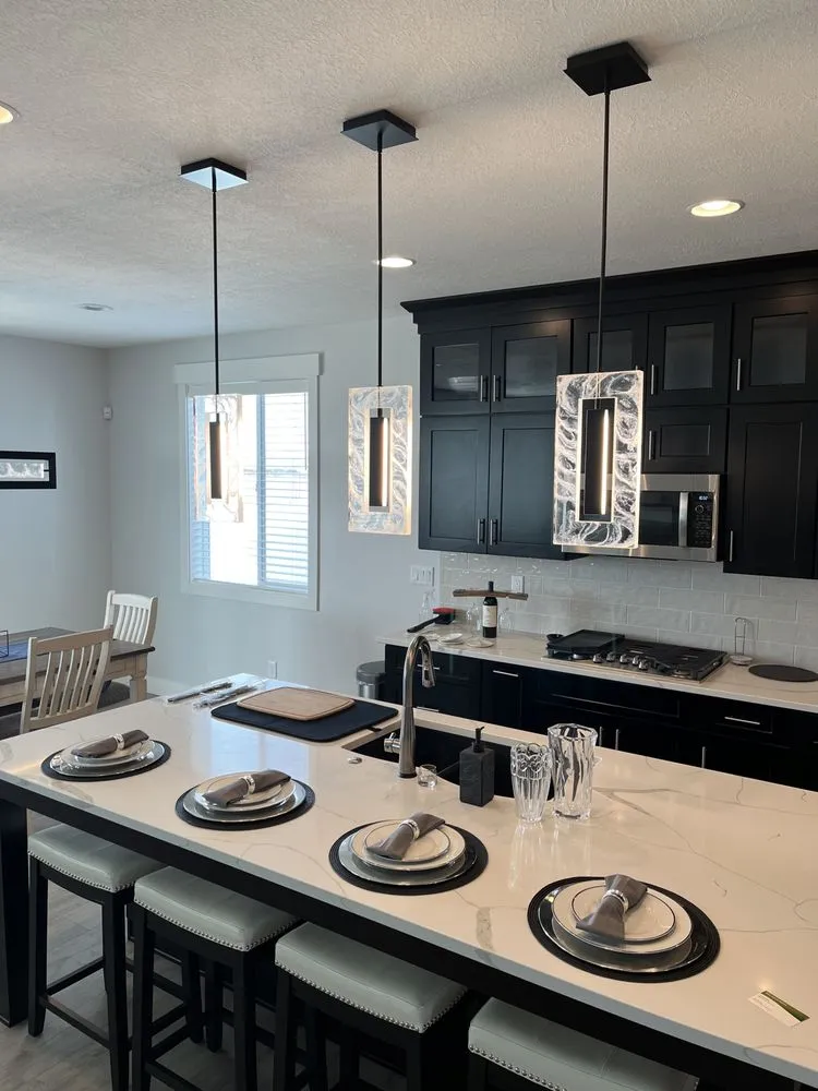 Slide of Silver Summit Electric