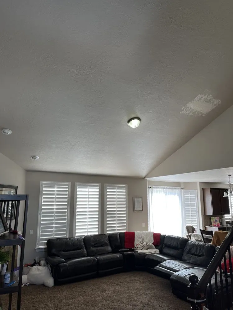 Slide of Silver Summit Electric