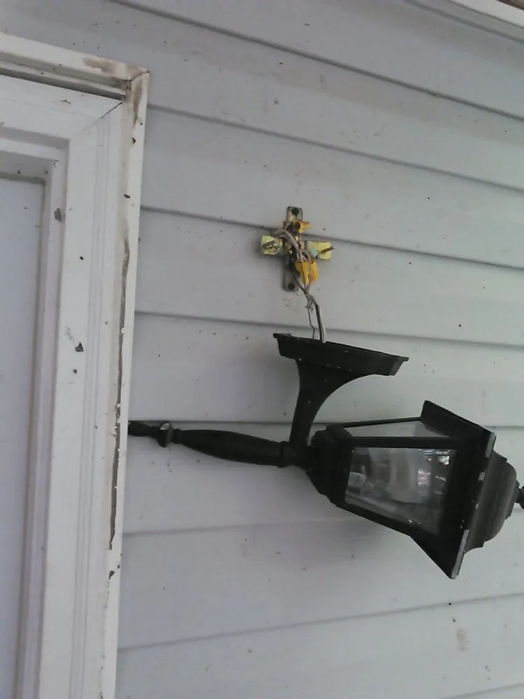 Slide of Silvermoon Electric