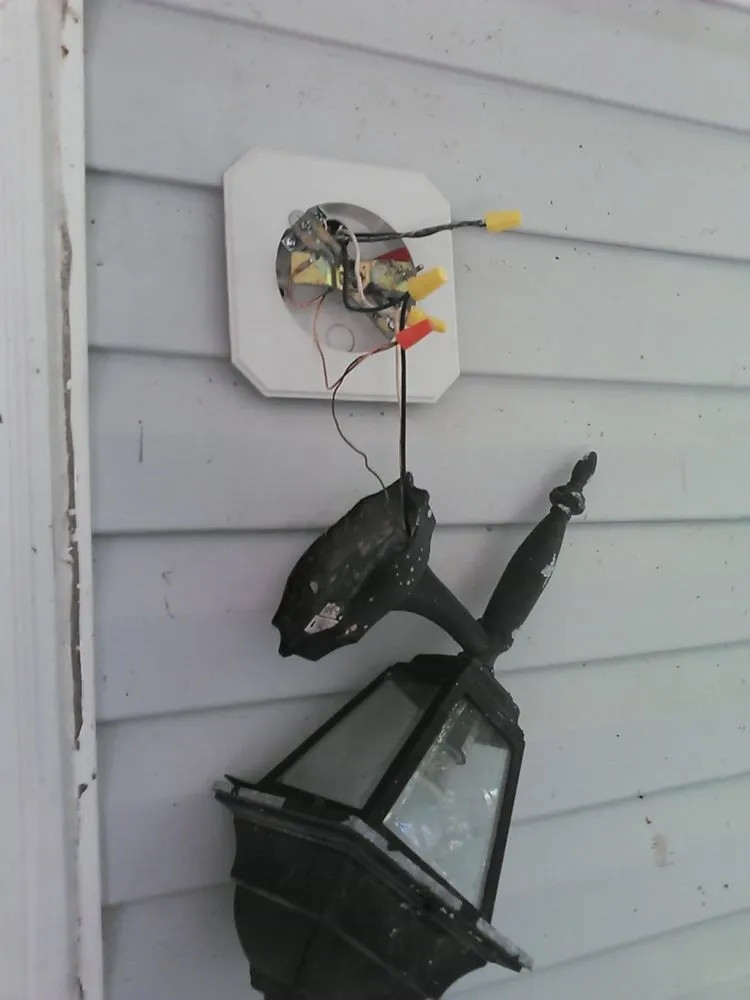 Slide of Silvermoon Electric