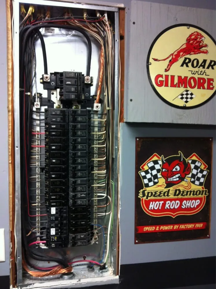 Slide of Simone Electric