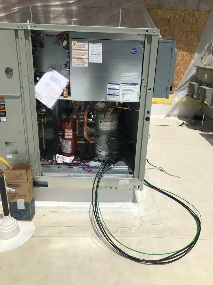 Emergency electrician providing emergency electrical service in ,