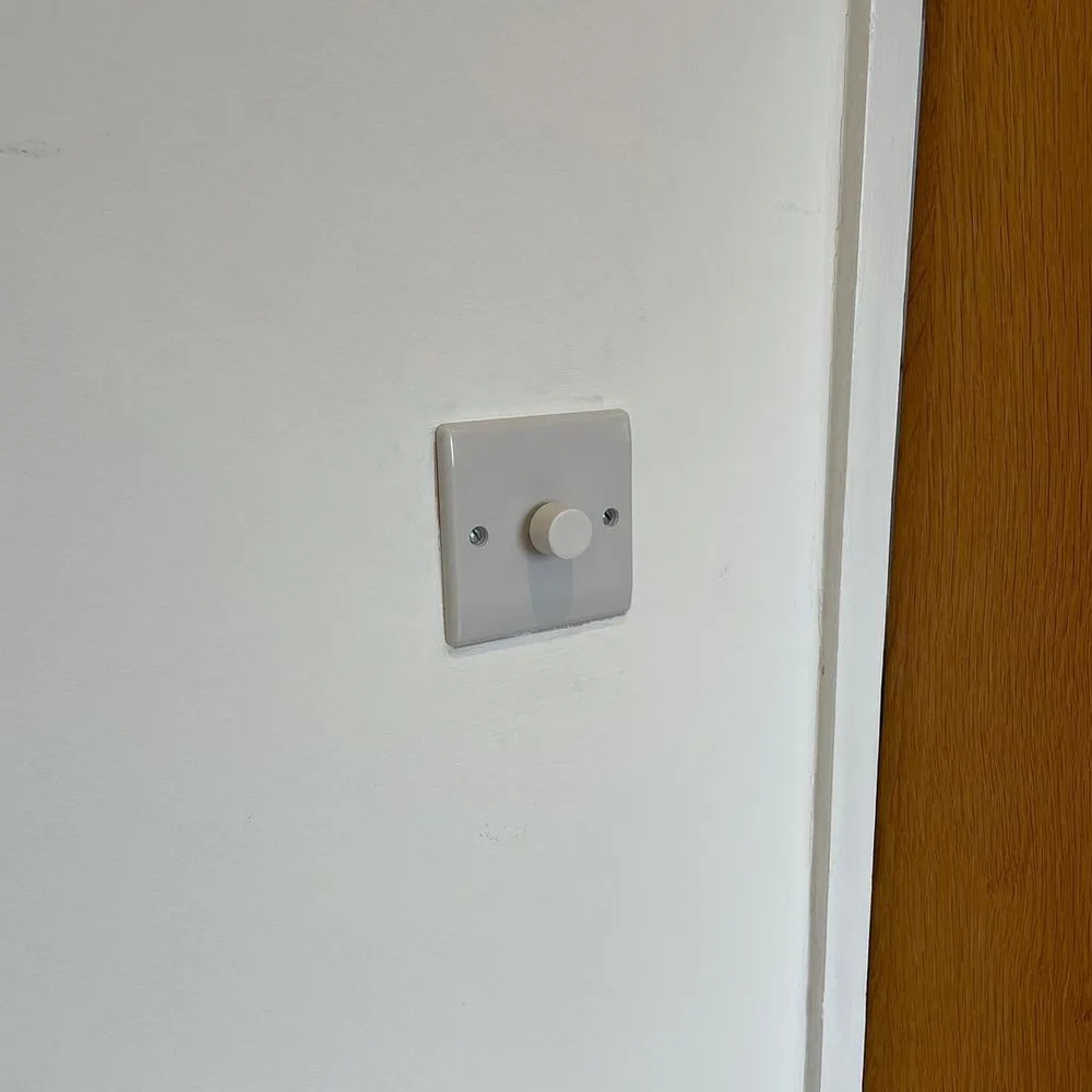 Slide of Simplify Electrical Services