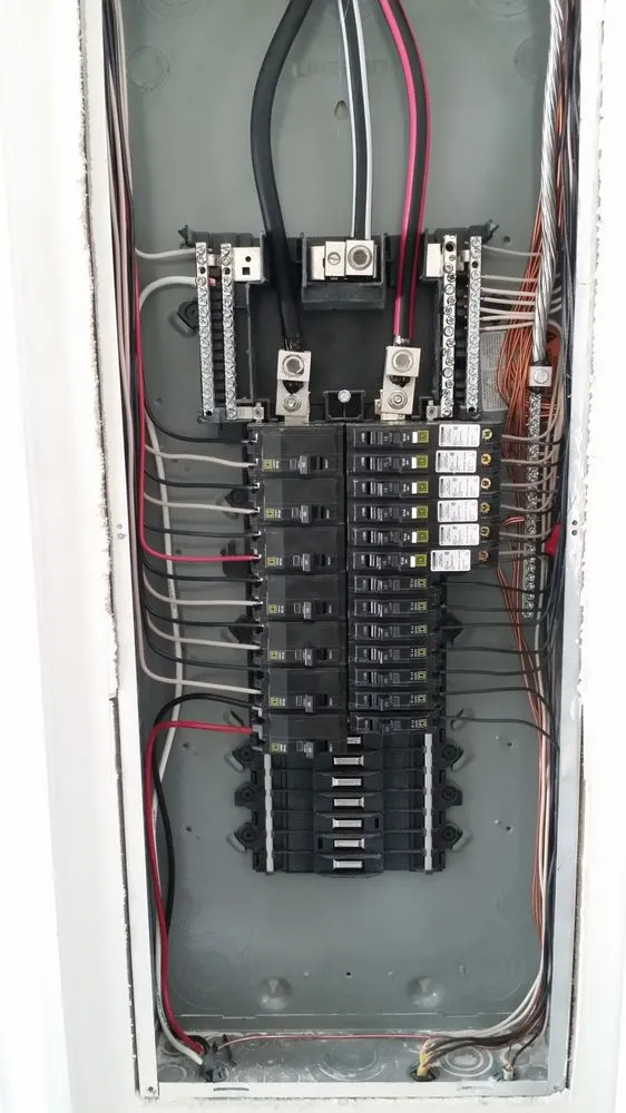 Slide of Simply Electric