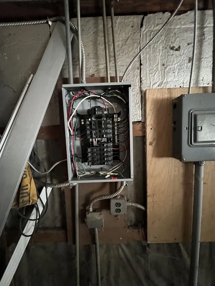 Slide of Simply Electric