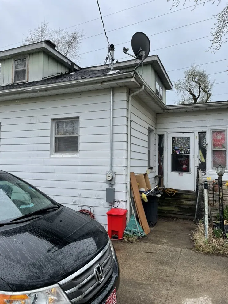 Slide of Sims Electric