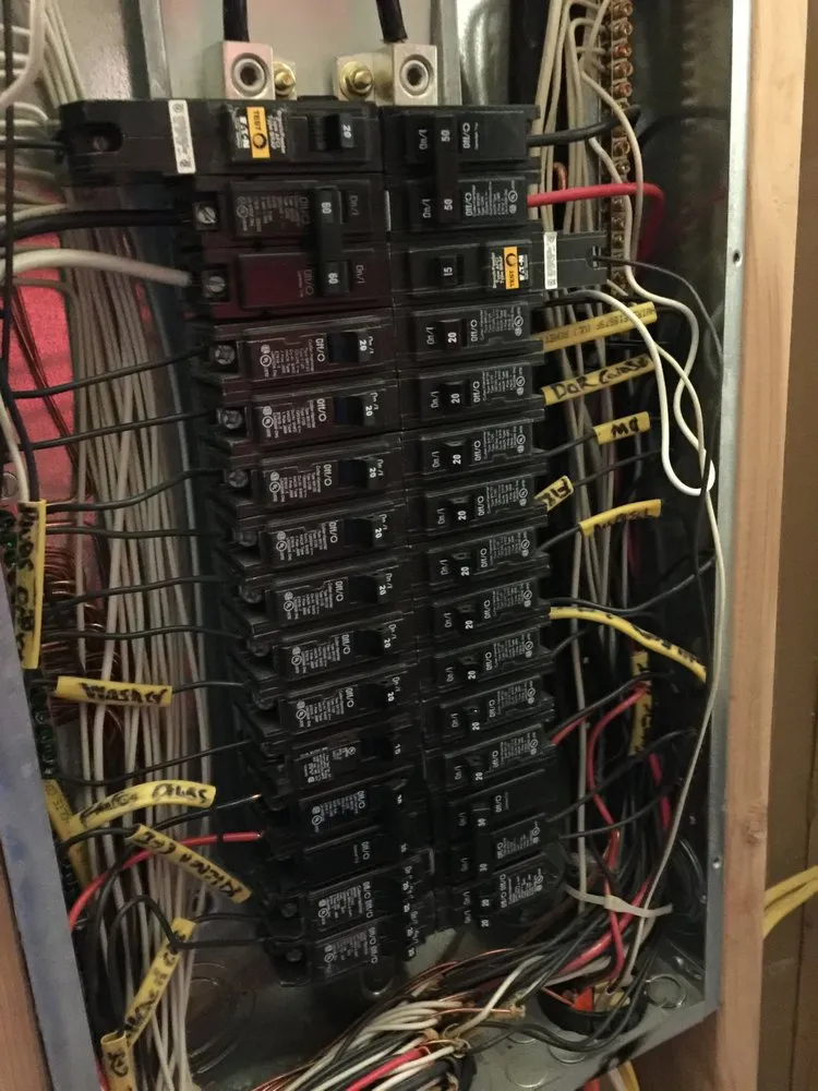 Expert outlet and switch repair service in ,  - Sine Wave Electric & Construction