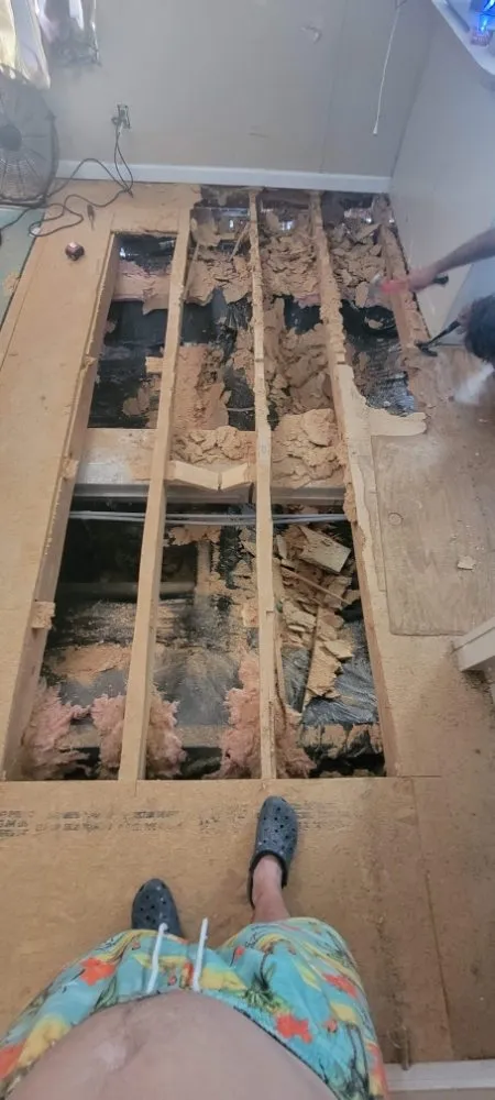 Slide of Singleton's Handyman & Mobile Mechanic