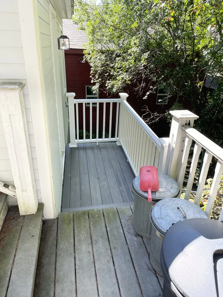 Emergency electrician providing wiring installation in , 