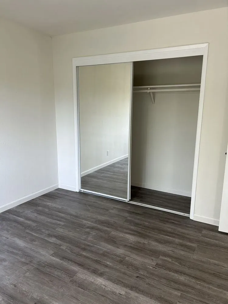 Slide of Sino Home Deco