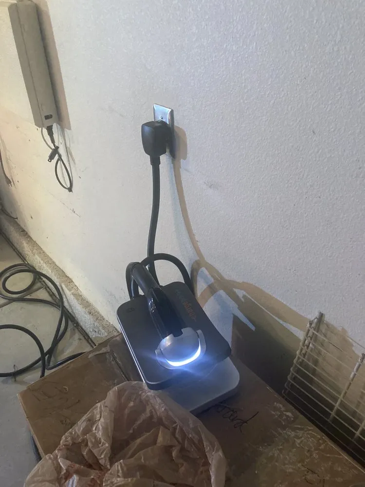 Slide of Siordias Electric