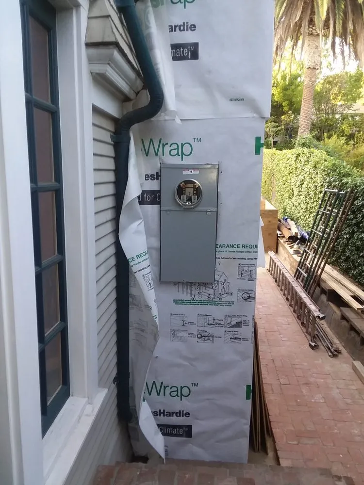 Slide of Sixtos Electrical