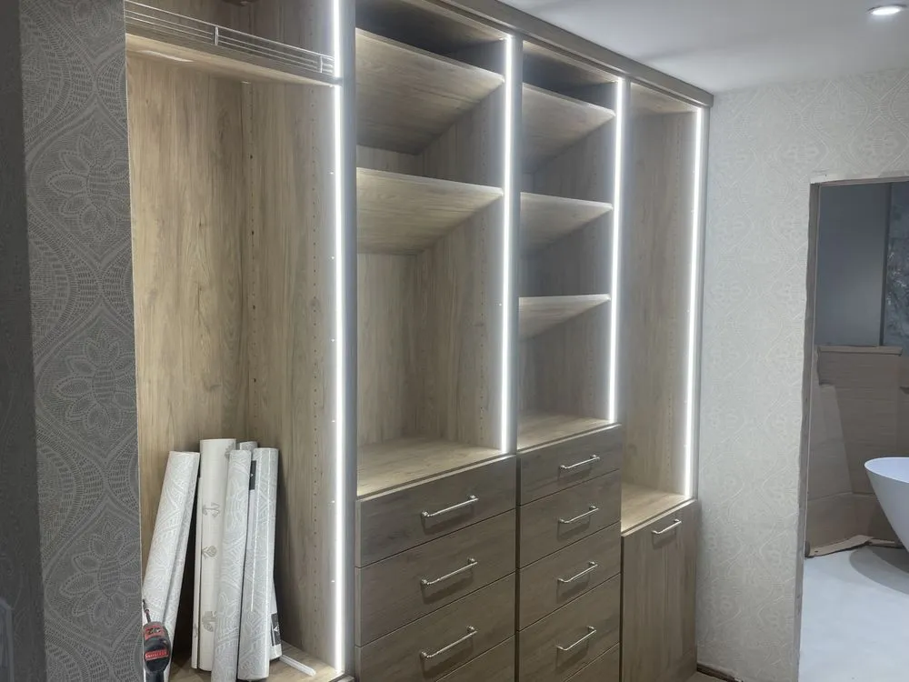 Slide of S&J Electrical